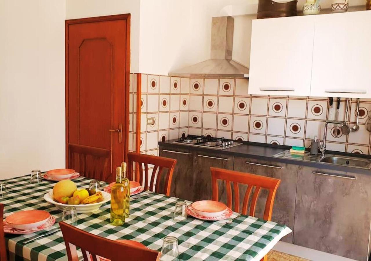 El Lugo Apartment Cola  Luaran gambar